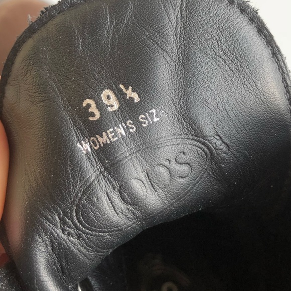 || TOD’S || Leather Heeled Lace Booties - Picture 8 of 8